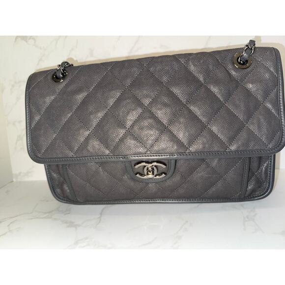 Chanel French Riviera Flap Bag in Dark Grey Caviar - Picture 9 of 12